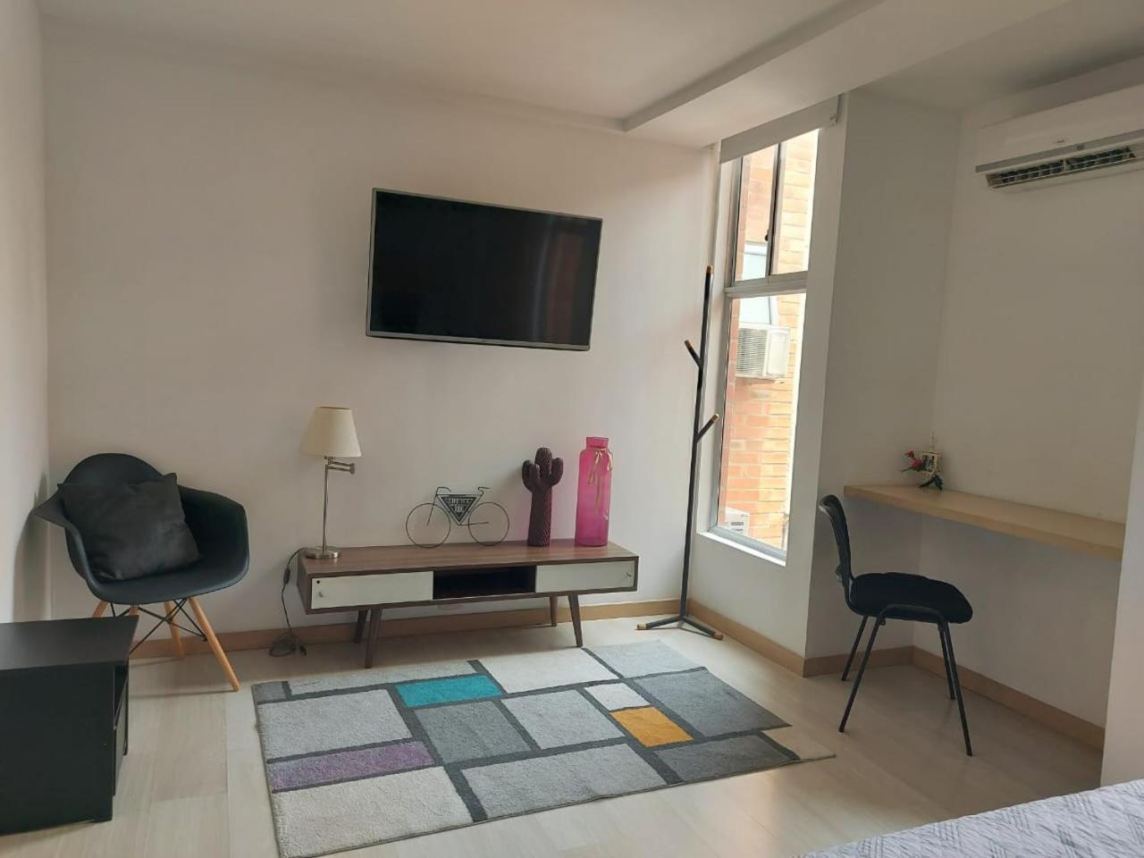 All Inclusive Suites Меделин Екстериор снимка