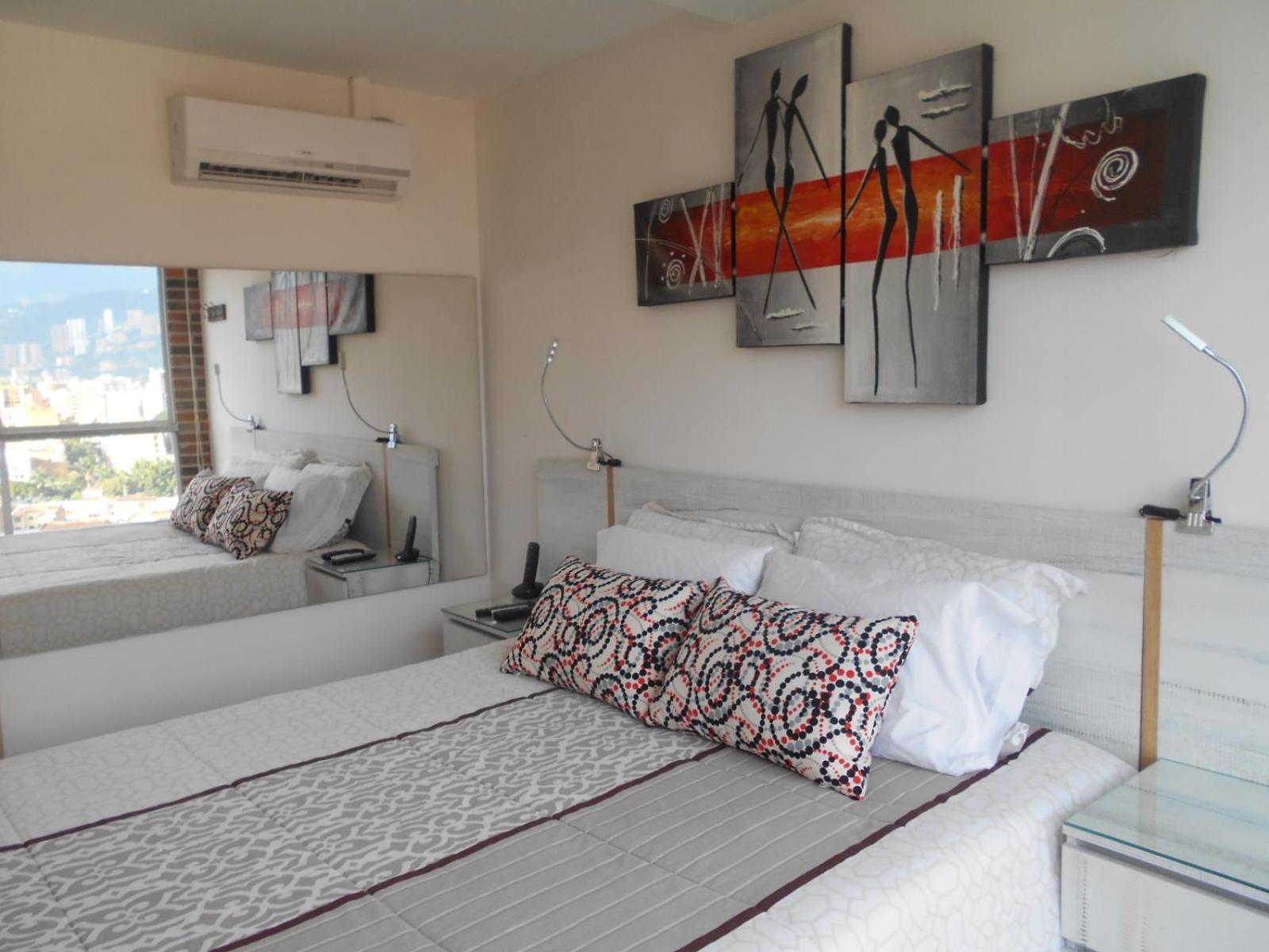 All Inclusive Suites Меделин Екстериор снимка